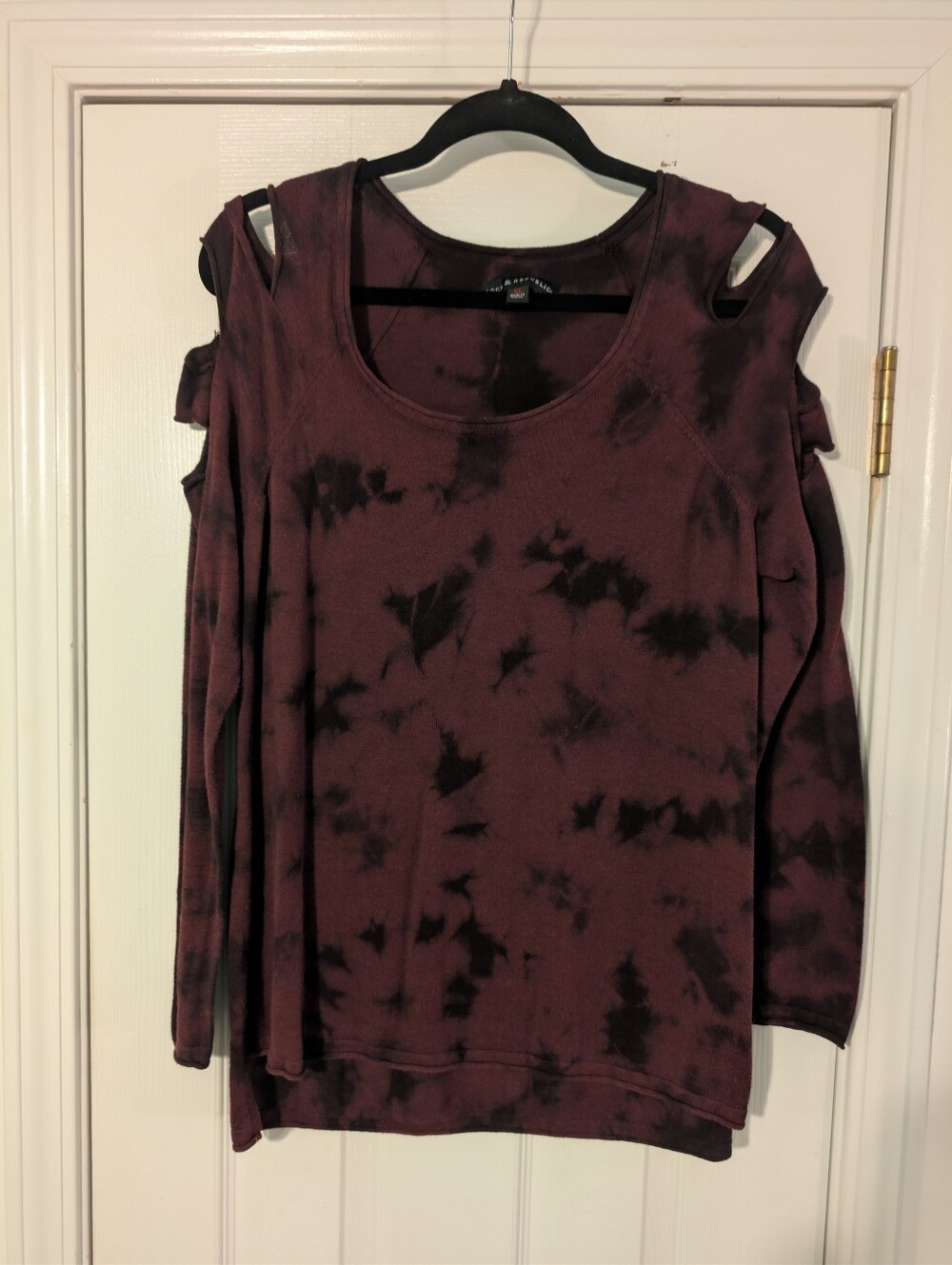 Rock And Republic Tie-Dye Cutout Shoulder Top - Burgundy